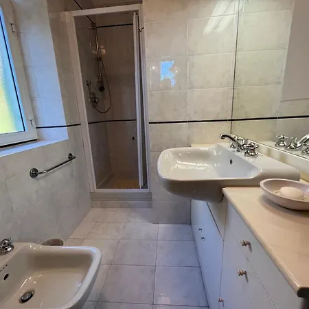Degli Ulivi Con Piscina * Recco