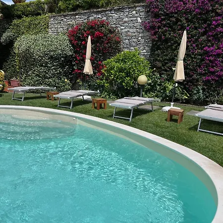 Degli Ulivi Con Piscina